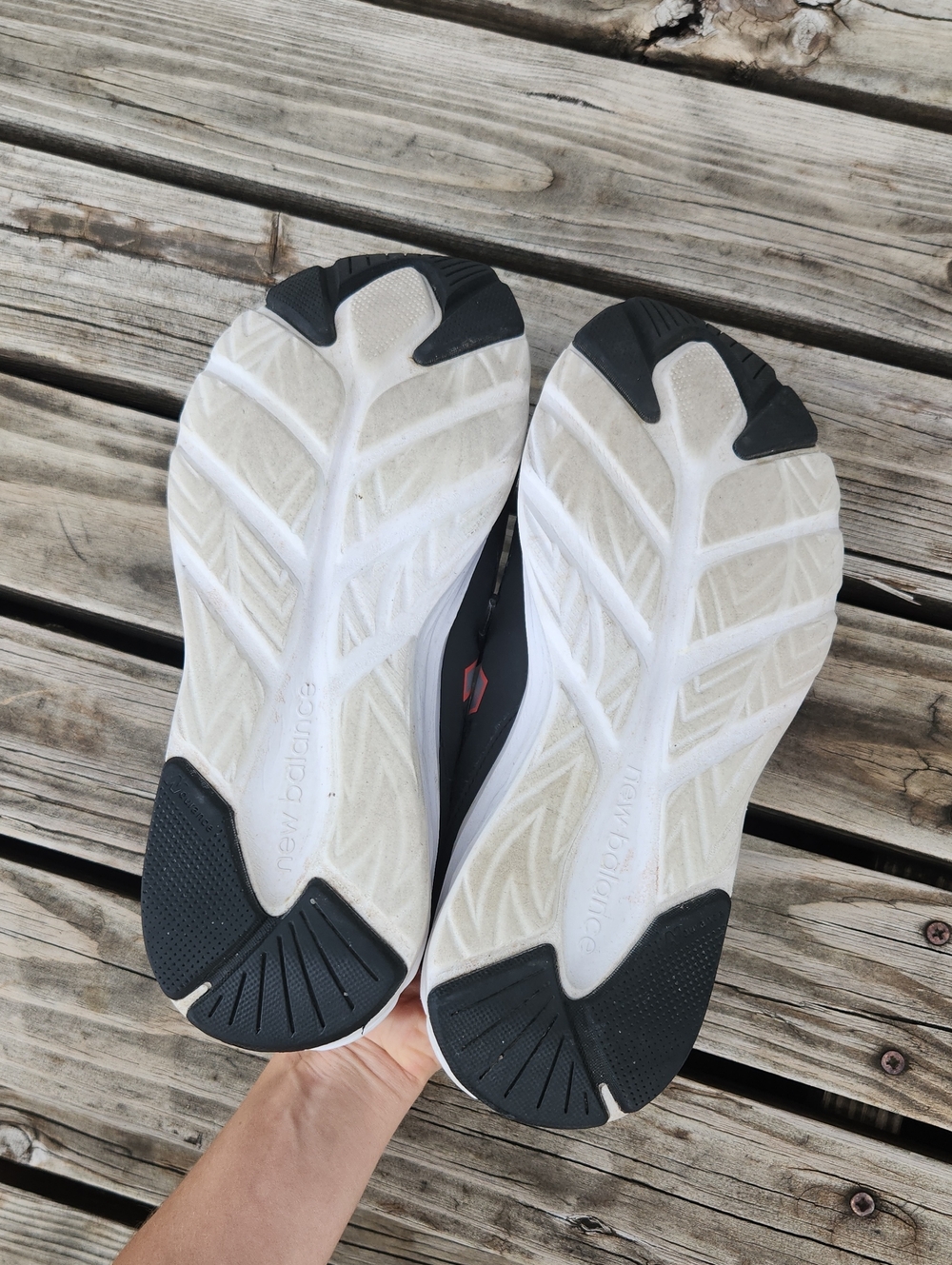 New Balance 490 V4 Black Pink Tennis Shoe Running Walking Workout Speed Ride 11 - Picture 5 of 8